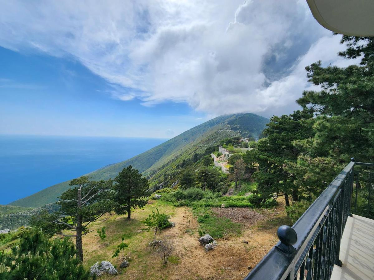 Llogora Dervishaliu Hotel Llogara National Park Eksteriør billede
